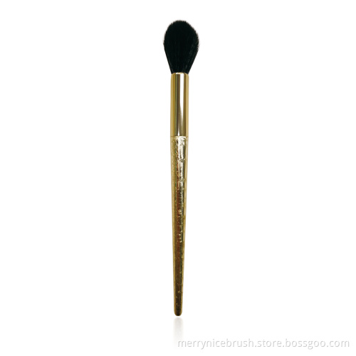 Luxury Tapered Blush Brush